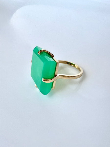 Chrysoprase Gold Ring