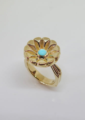 Flower ring with turquoise