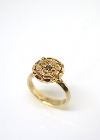 Button ring with Cognac Diamond