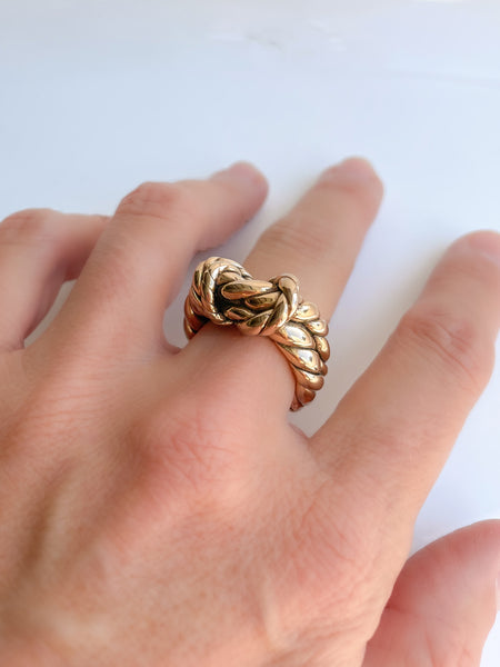 Hope twisted ring